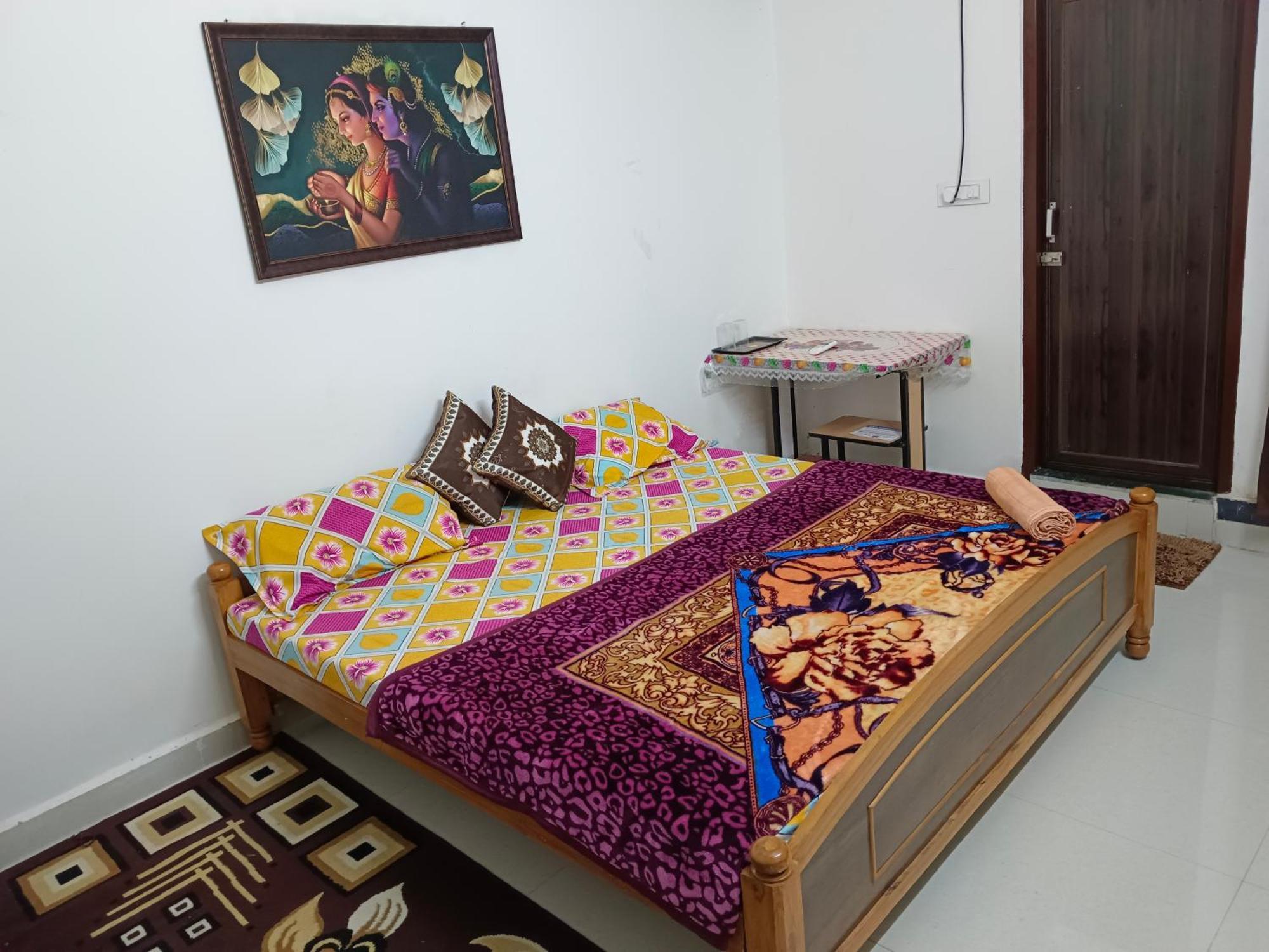 Pratibha Home Stay Jabalpur Rom bilde
